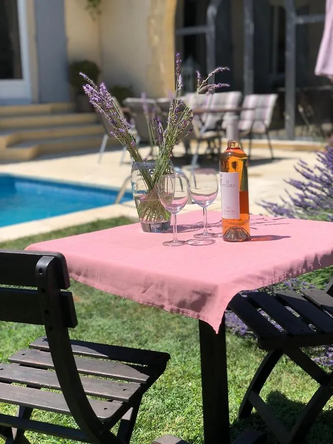 Villa Du Soleil En Provence Sur Le Domaine Du Golf De Pont Royal Mallemort 0*,  Frankrijk